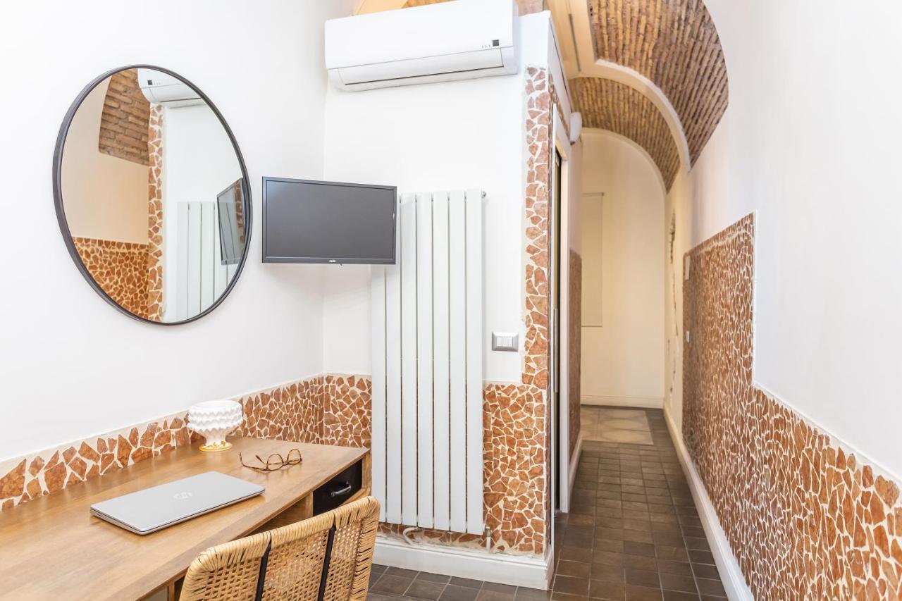 Daplace - Lucia Apartment Roma Eksteriør bilde