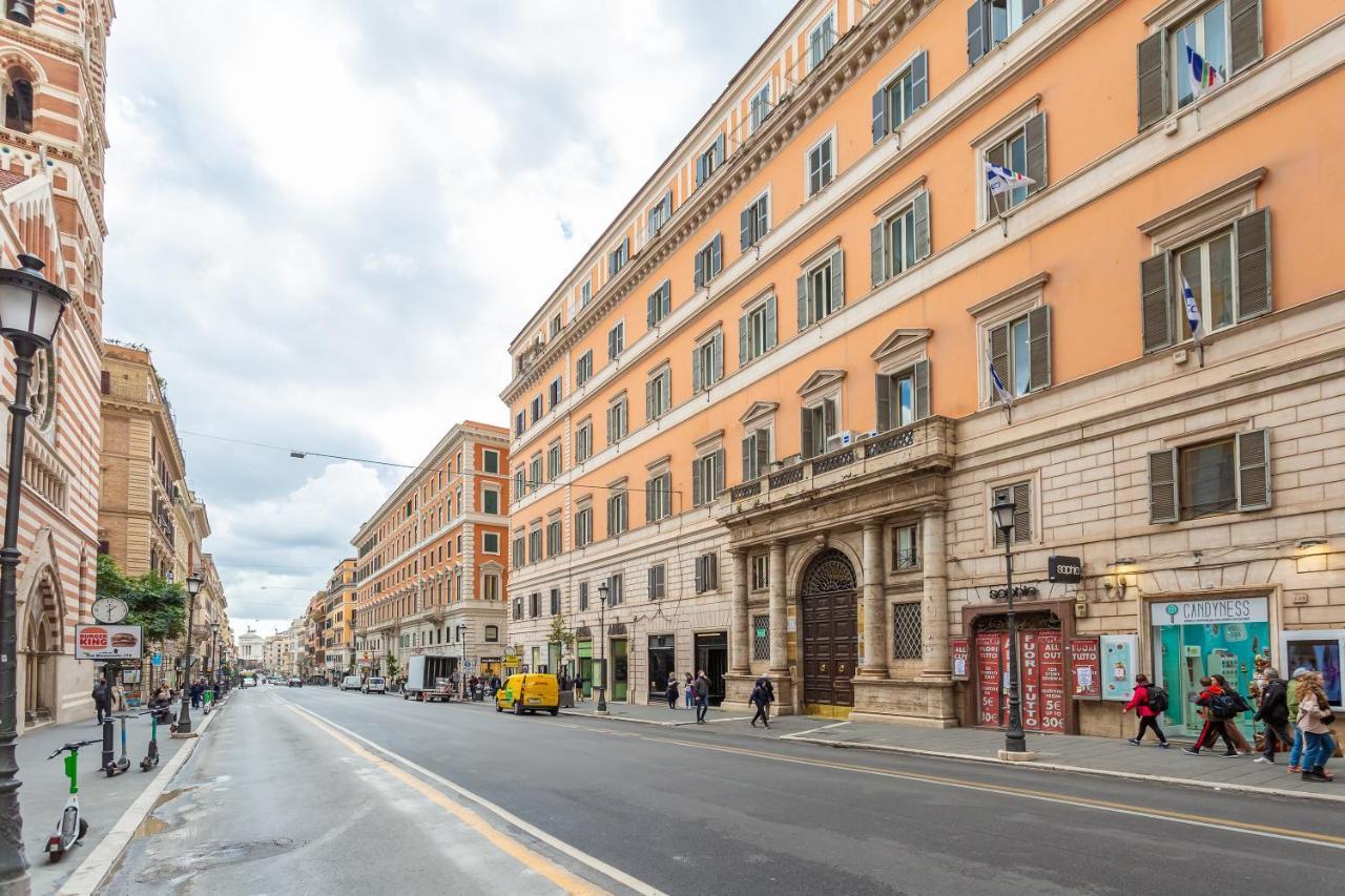 Daplace - Lucia Apartment Roma Eksteriør bilde