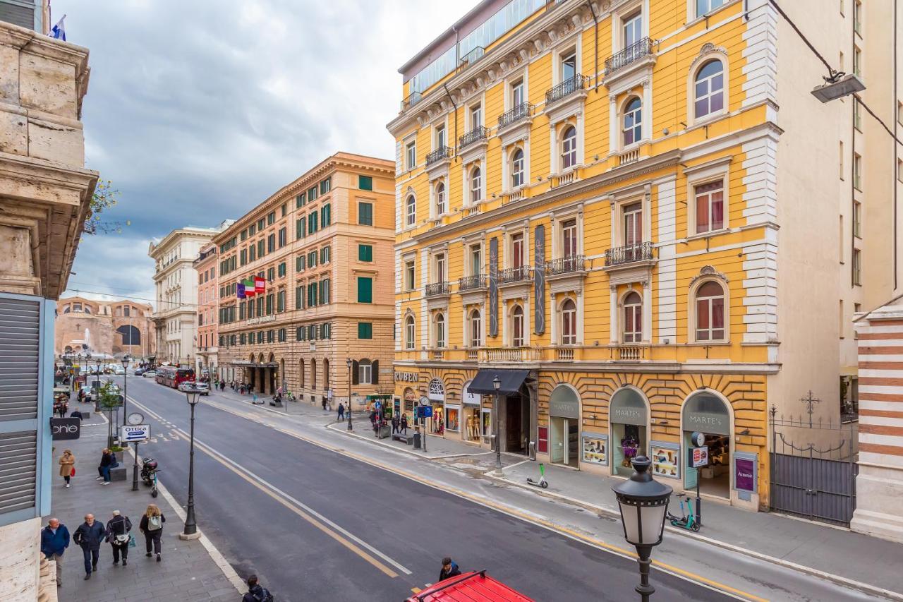 Daplace - Lucia Apartment Roma Eksteriør bilde